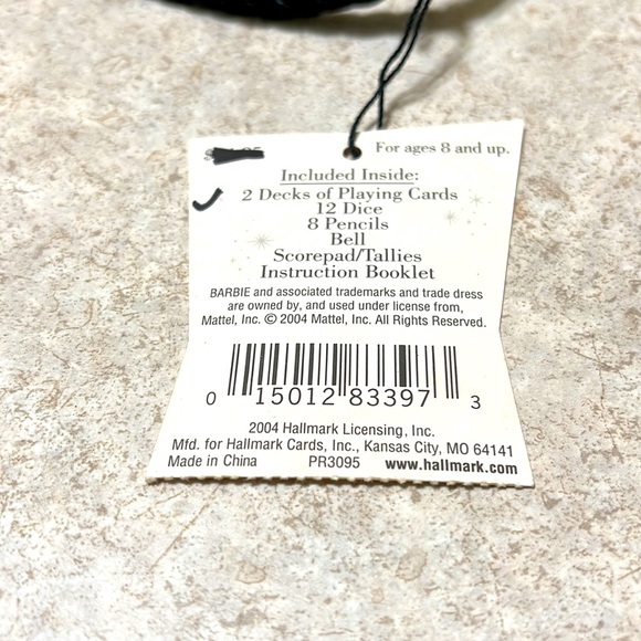 BNWT HALLMARK 45th ANNIVERSARY BARBIE BUNKO & GAME SET 2004 - Picture 5 of 10